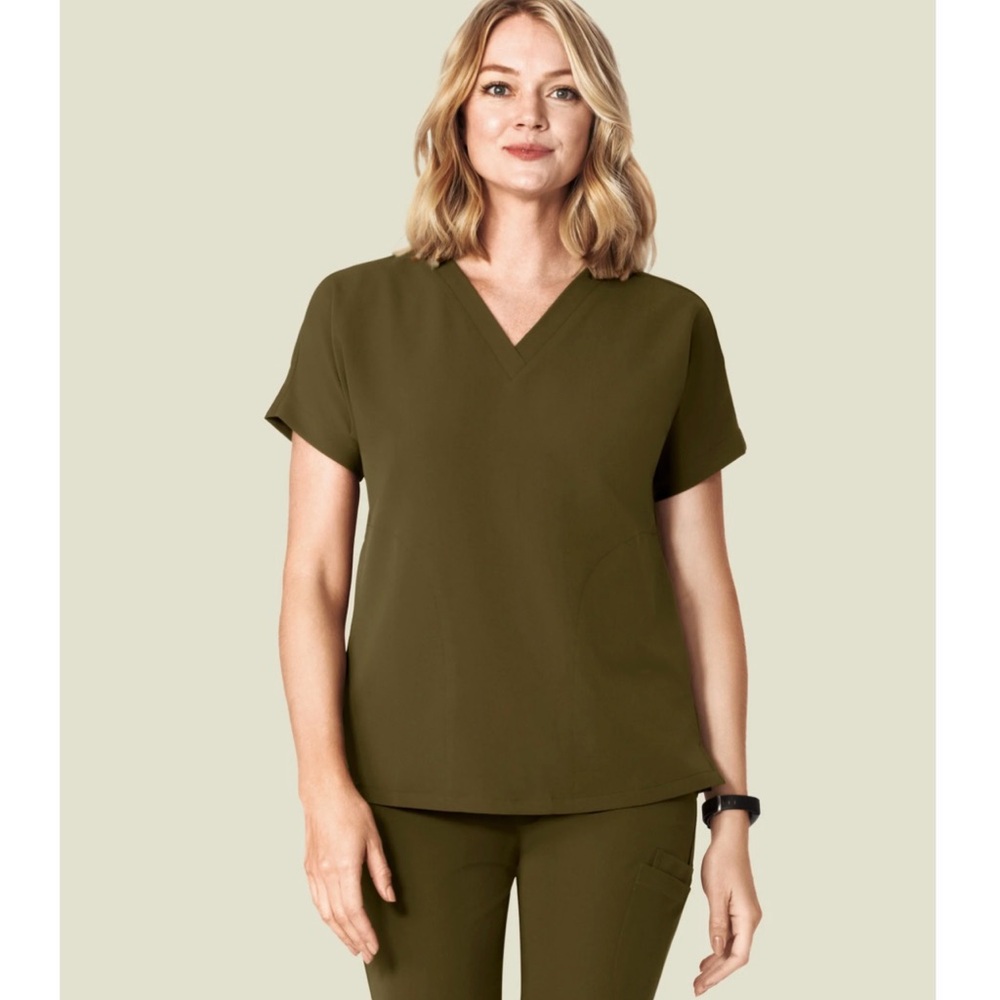 Mandala Scrubs color Manzanilla NWT